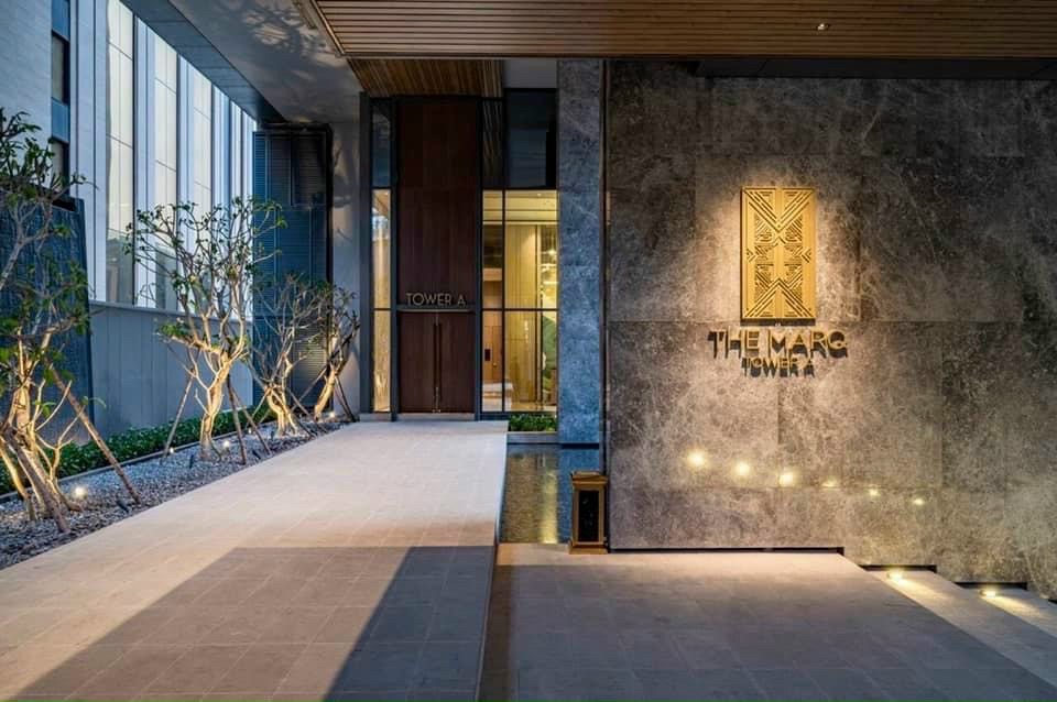 Tiện Ích The Marq Quận 1: Sky Club, Hồ Bơi Vô Cực & Trải Nghiệm Thực Tế 2026 25 Cảnh quan tầng trệt