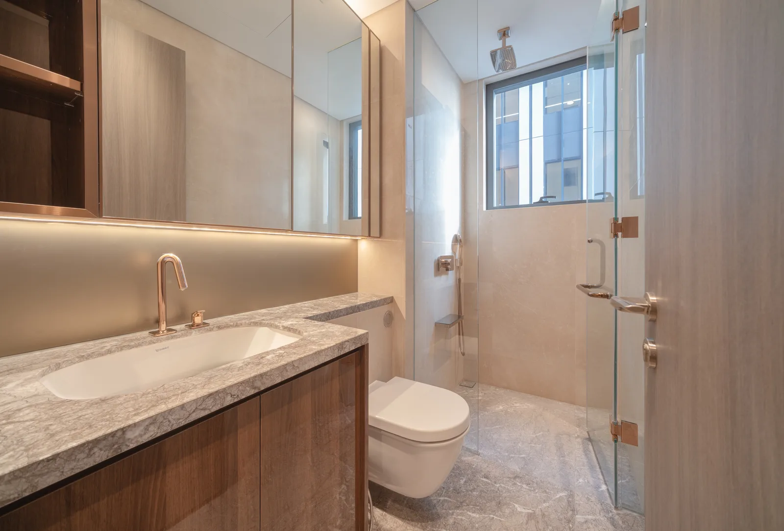 Penthouse The Marq Quận 1: Diện Tích, Giá Bán & Giỏ Hàng 2026 22 Không gian sống cao cấp căn hộ rộng The Marq